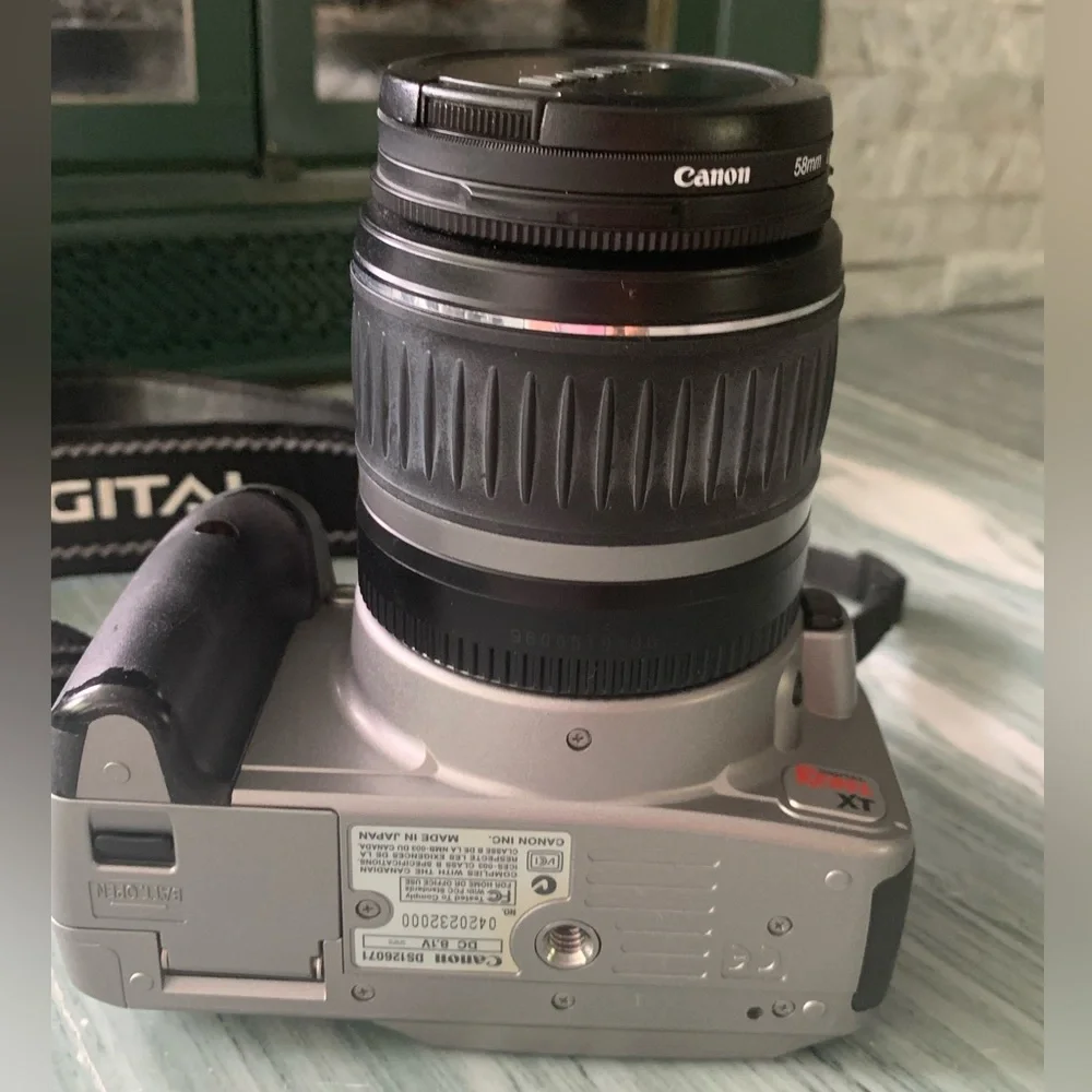 Canon Eos Digital Rebel Xt plus Tamaron Af Aspherical LD 28-200mm lense